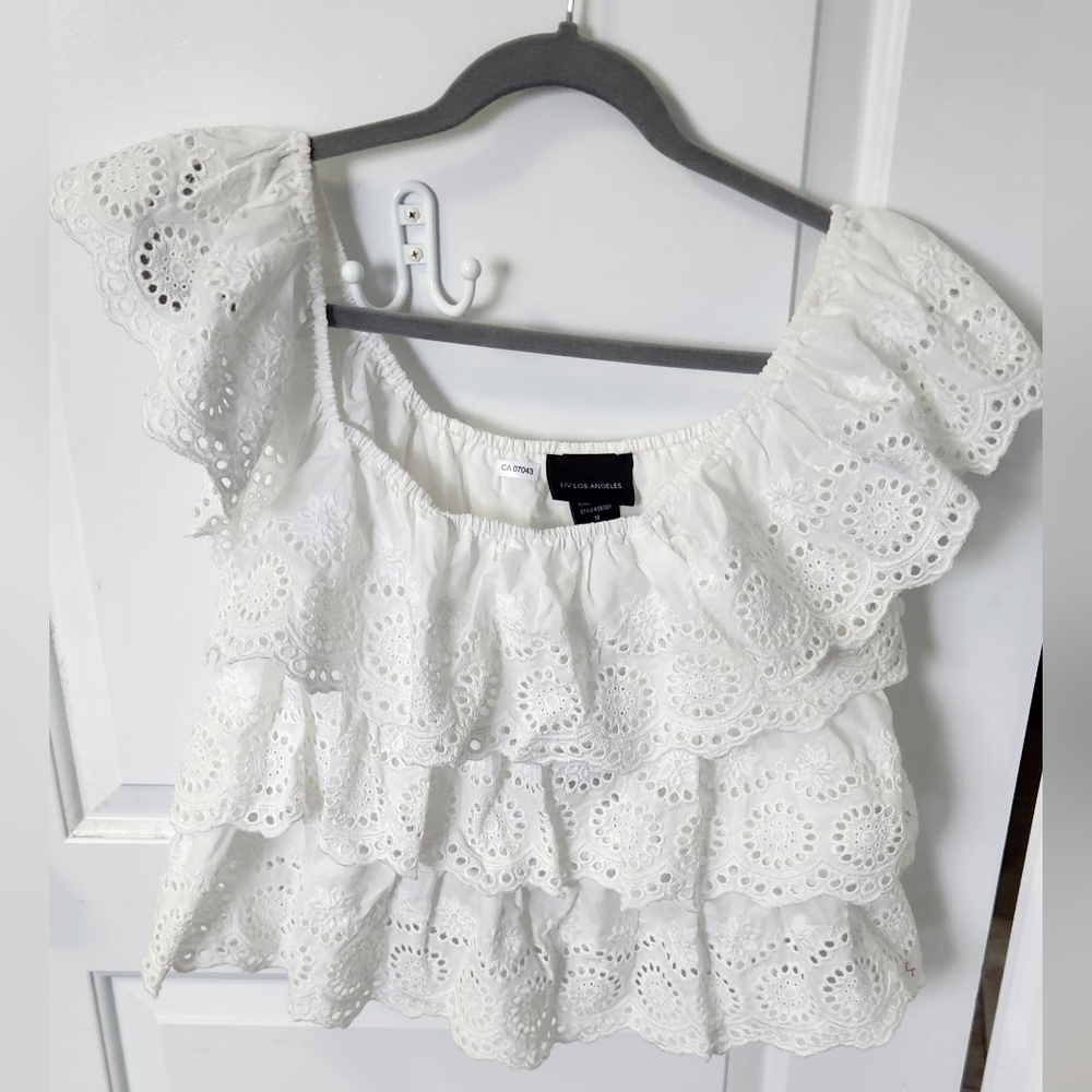 Liv Los Angeles White Eyelet Layered Blouse Sz M. NWT